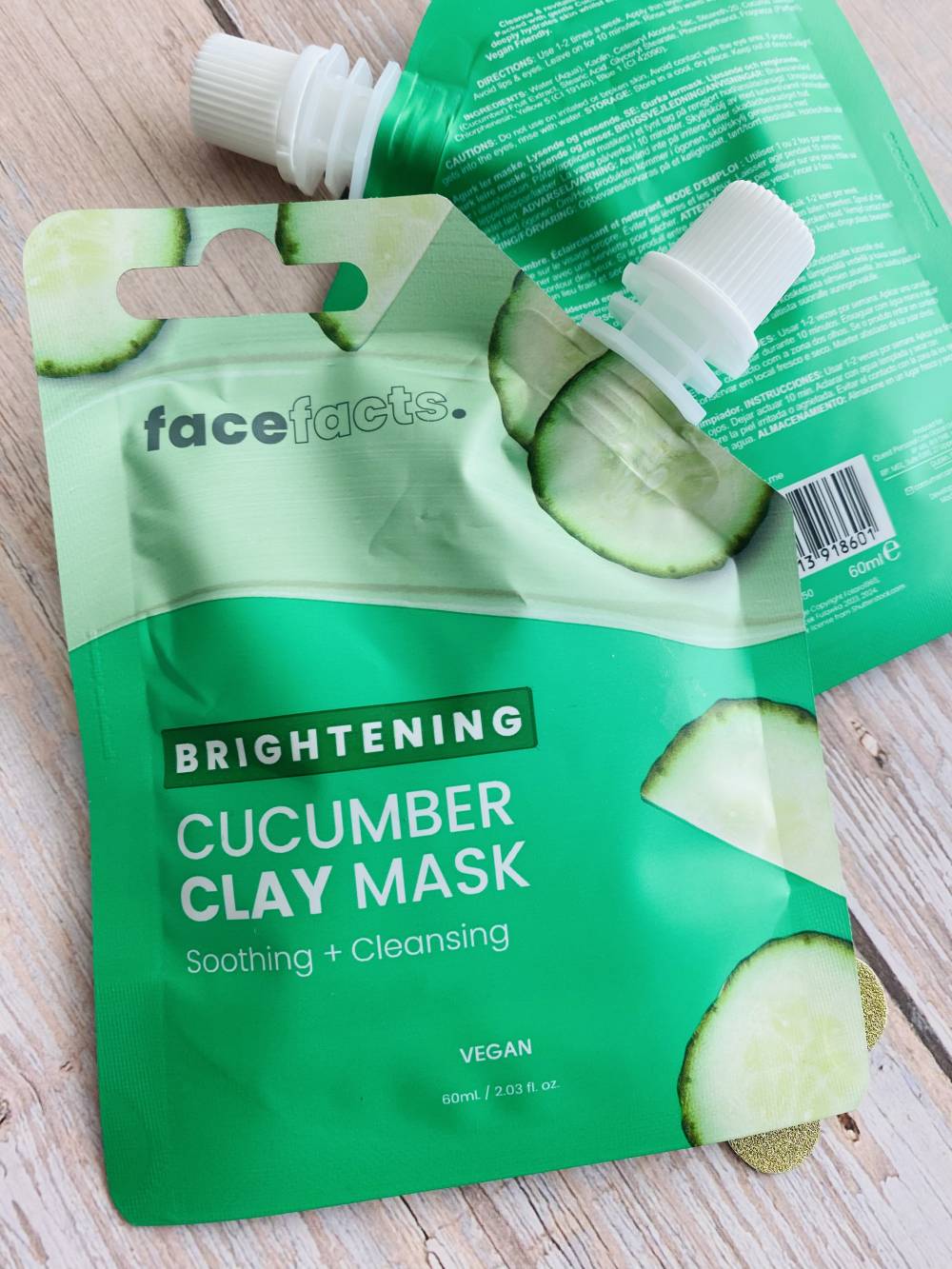 Cleansing Cucumber Clay Mask