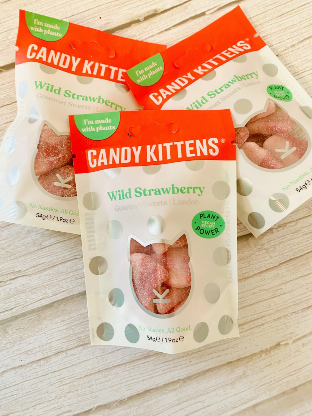 Candy Kittens Wild Strawberry Sweets 54g